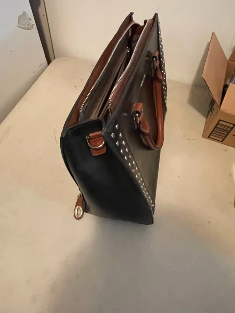 Bostanten beautiful leather